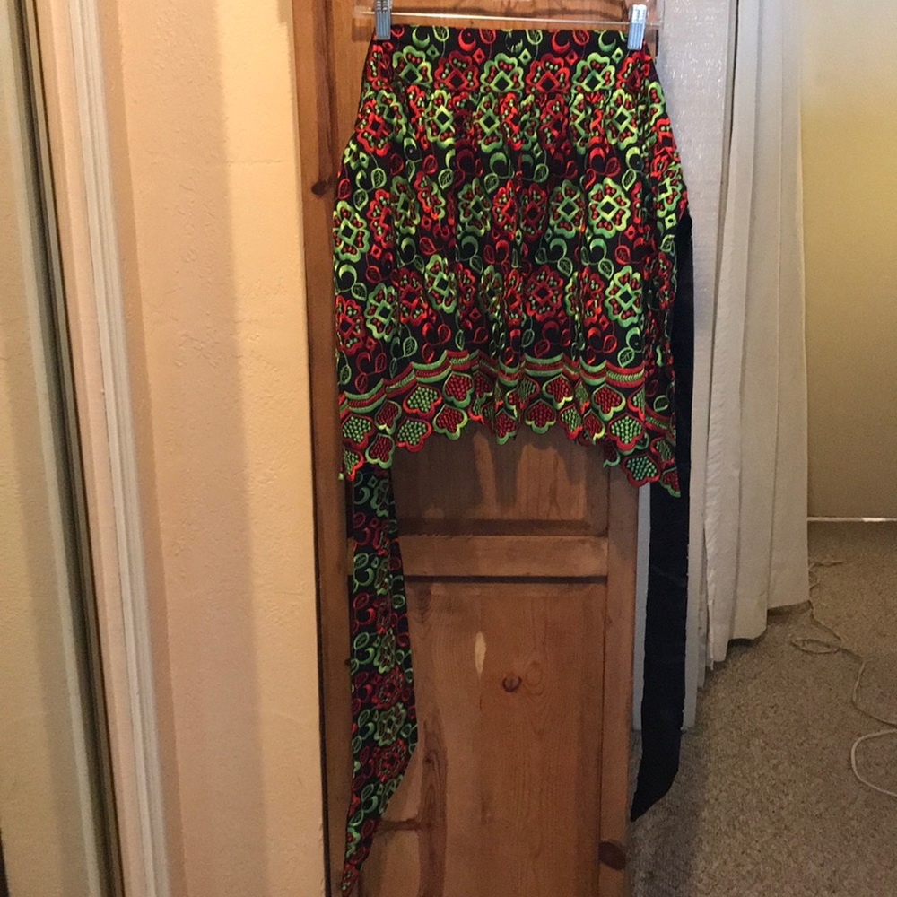 Fancy cocktail apron